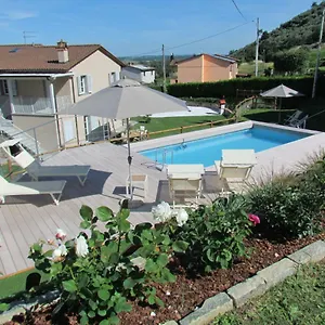 valle-apartments.it-tuscanyhotel.com/